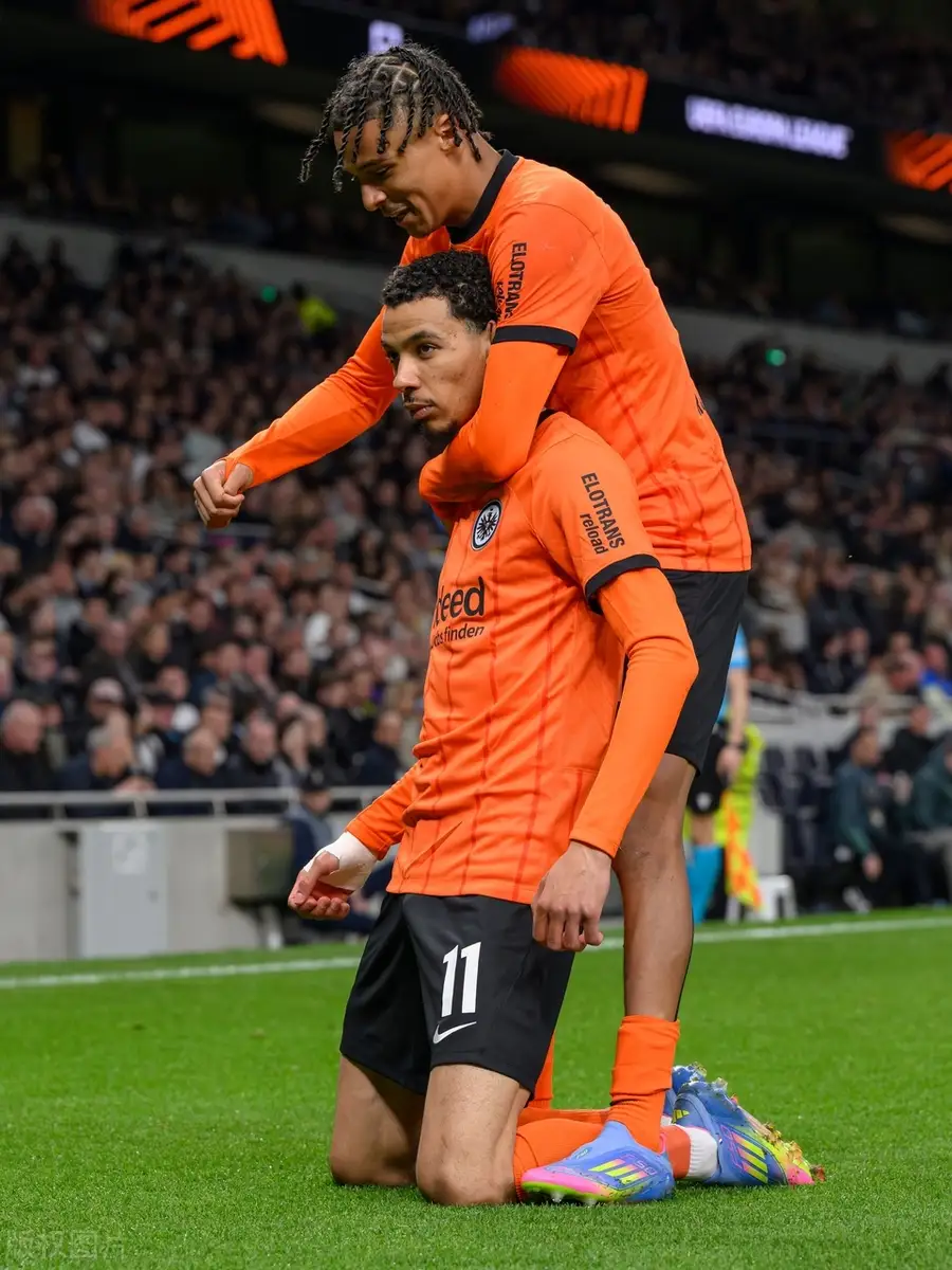 抗日战争三个阶段标志