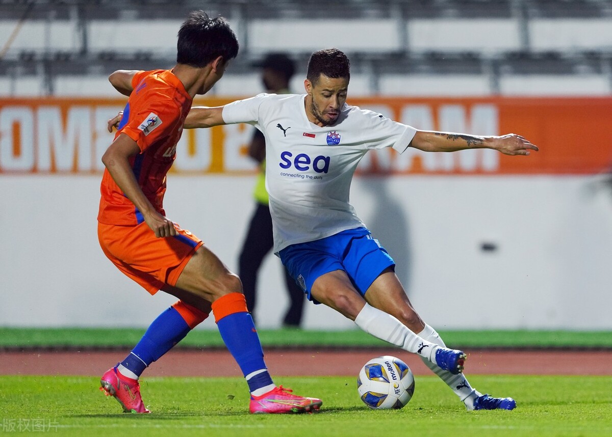 亚冠赛程吃紧,广东宏远赛前造点机会,话题不断,纪律约束更严格 亚冠赛程吃紧,广东宏远赛前造点机会,话题不断,纪律约束更严格